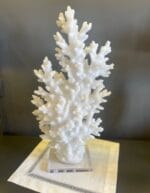 BEYAZ MERCAN RESIN OBJE 15x28x60cm